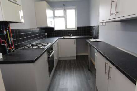 Clarence Road, Benfleet, Image 4