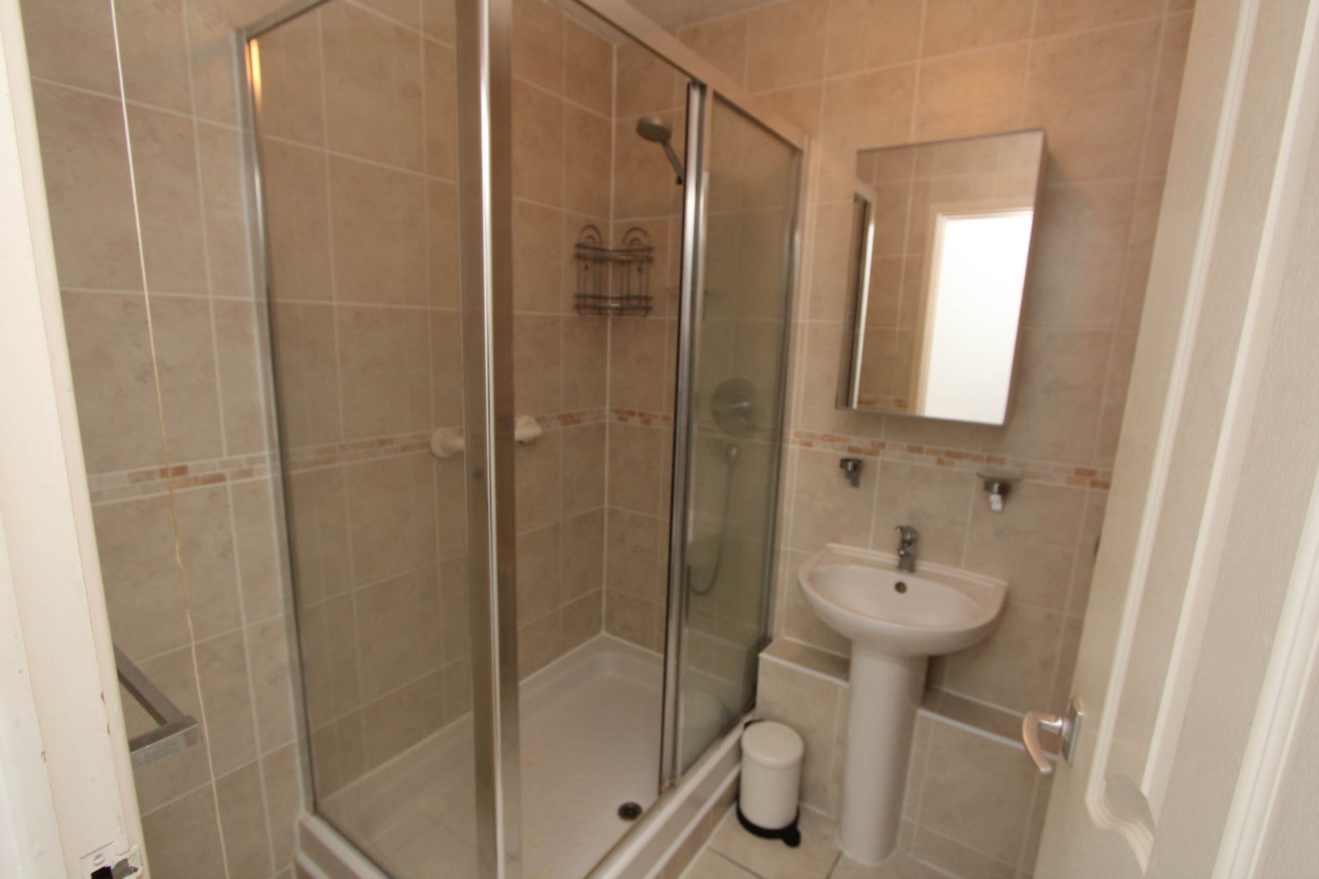 Hazelwood, Benfleet, Image 6