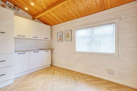 Alderleys, Thundersley, Image 20