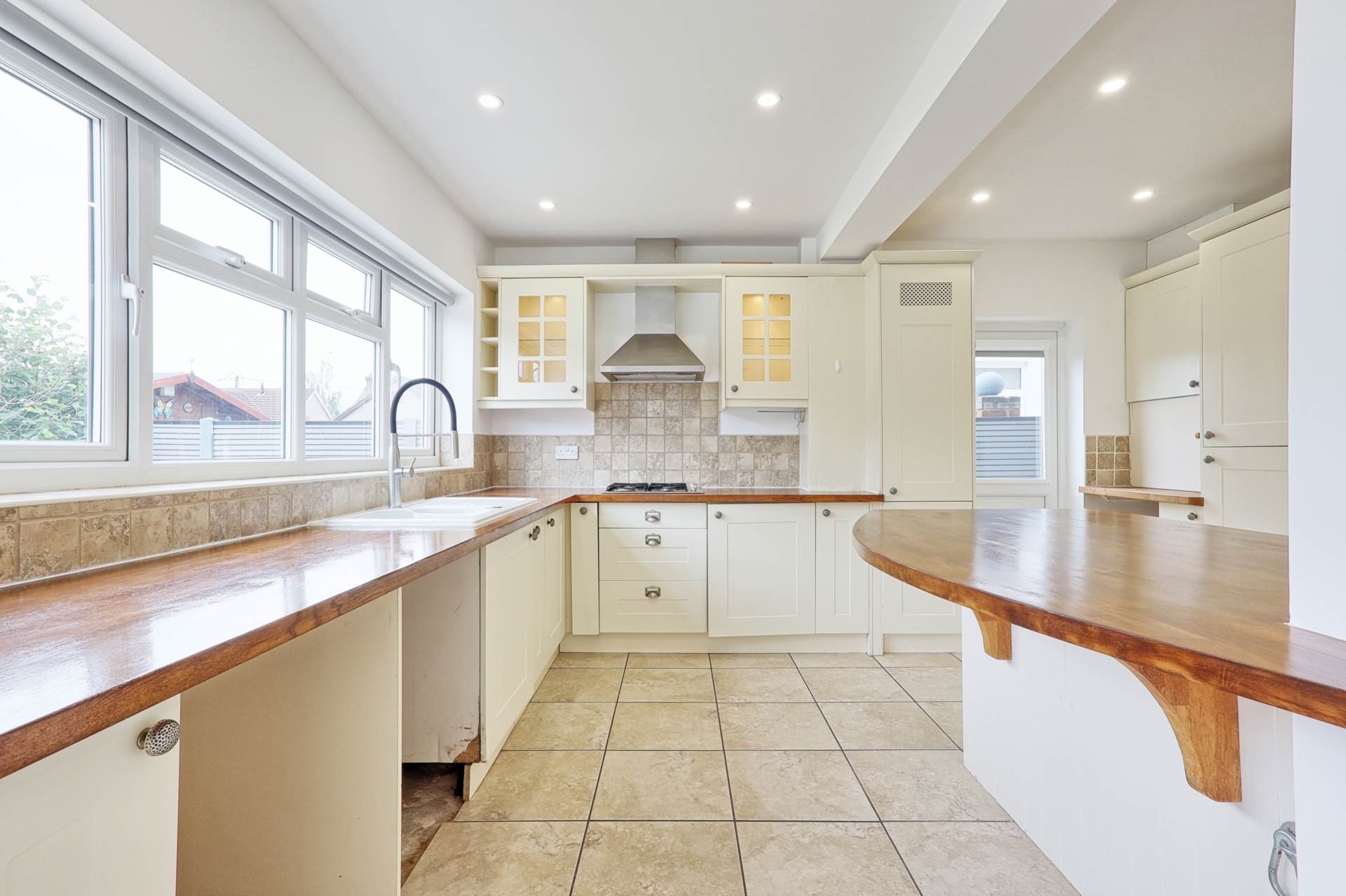Park Road, Thundersley, Image 4