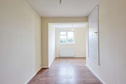 Park Road, Thundersley, Image 17