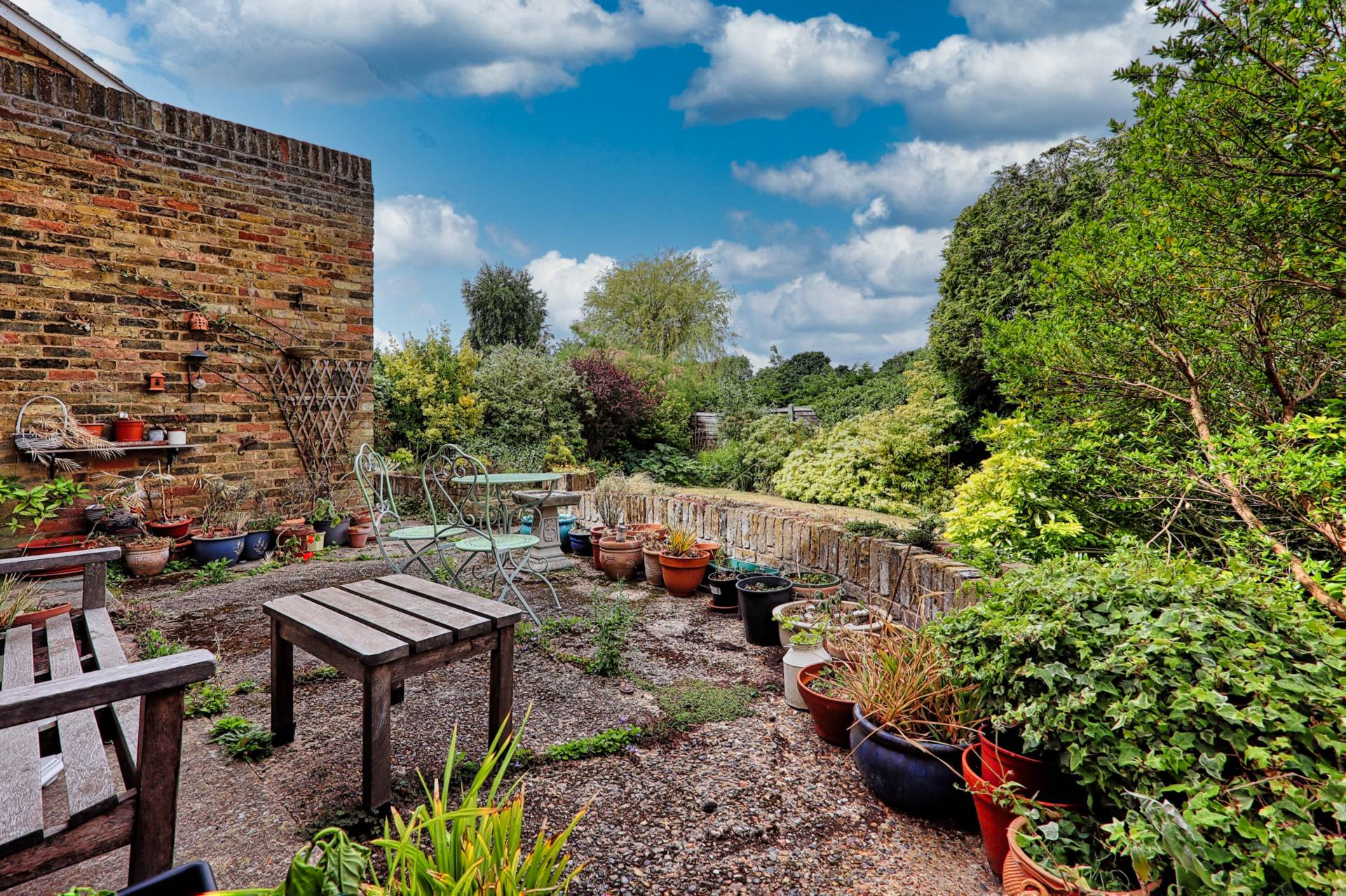Daws Heath Road, Thundersley, Image 4