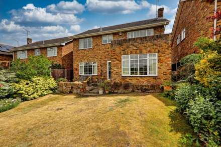 Daws Heath Road, Thundersley, Image 6
