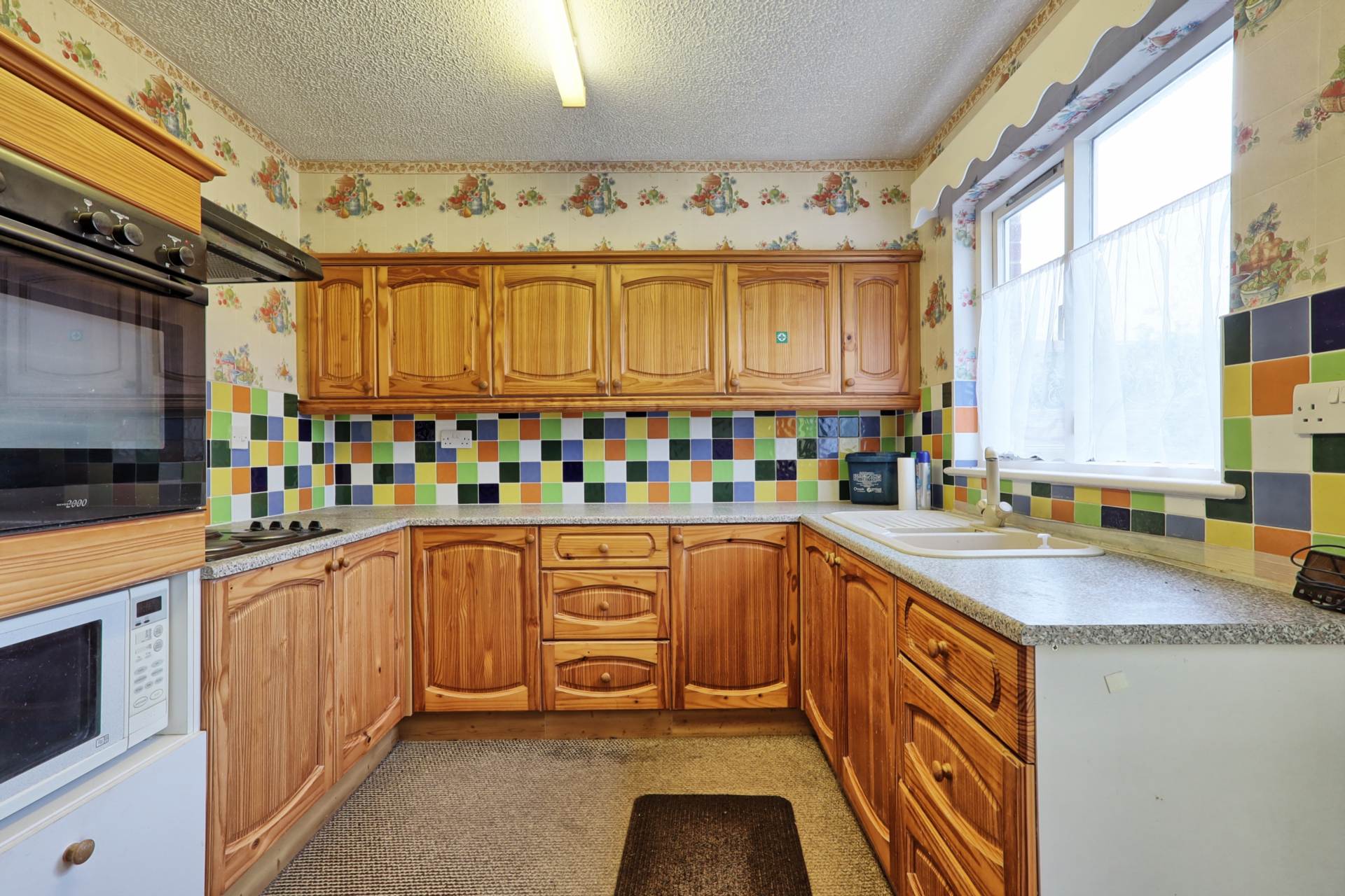 Cheltenham Drive, Leigh On Sea, Image 4