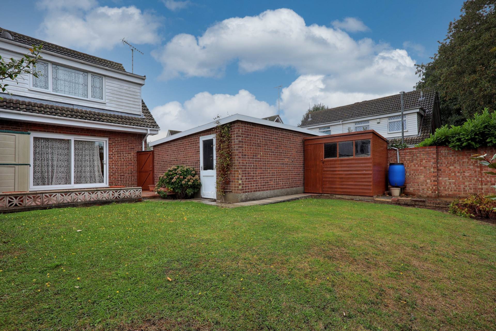 Asquith Gardens, Benfleet, Image 14