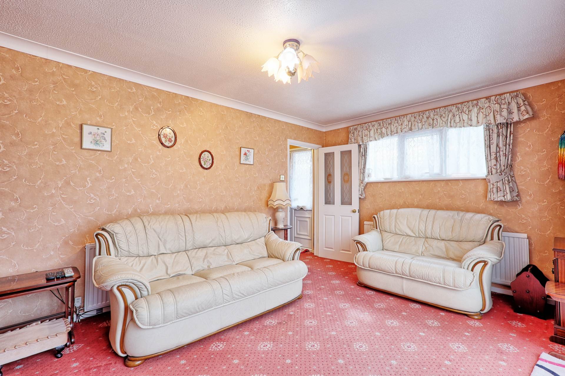 Asquith Gardens, Benfleet, Image 8