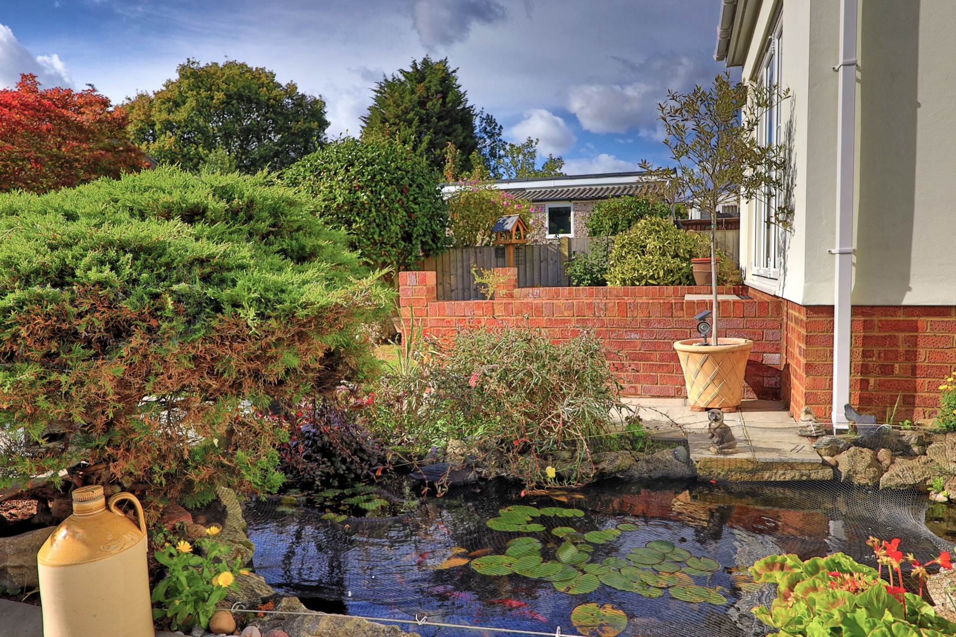 Cedar Hall Gardens, Benfleet, Image 24