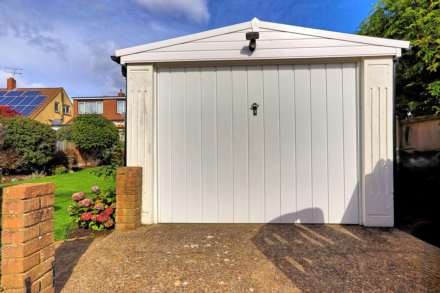 Cedar Hall Gardens, Benfleet, Image 28