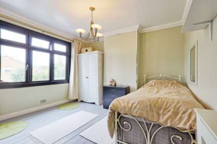 Hart Road, Benfleet, Image 11