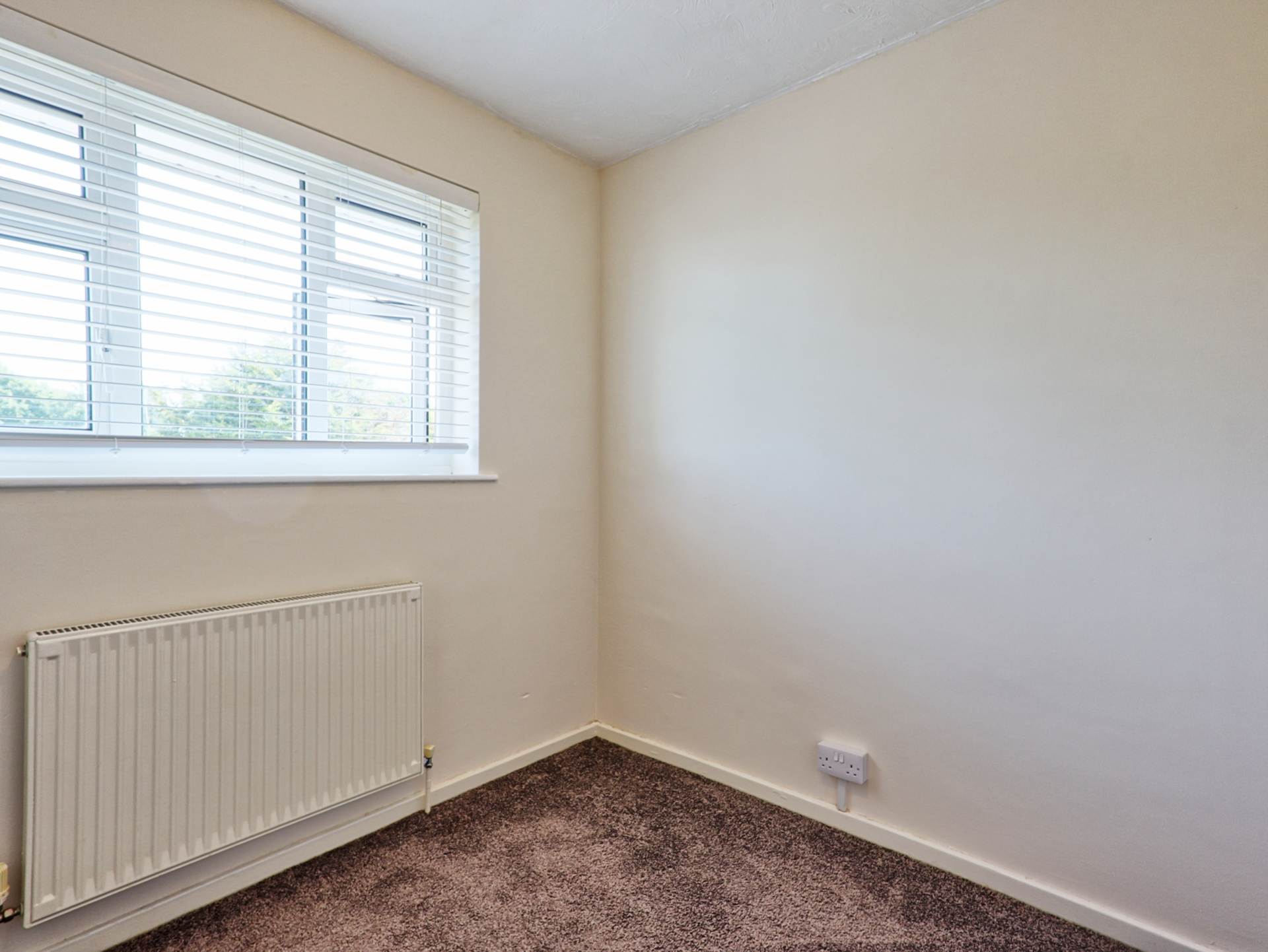 Uplands Park, Rayleigh, Image 9