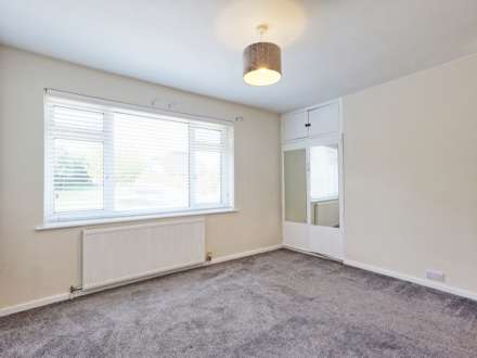 Uplands Park, Rayleigh, Image 10