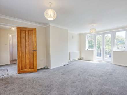 Uplands Park, Rayleigh, Image 4