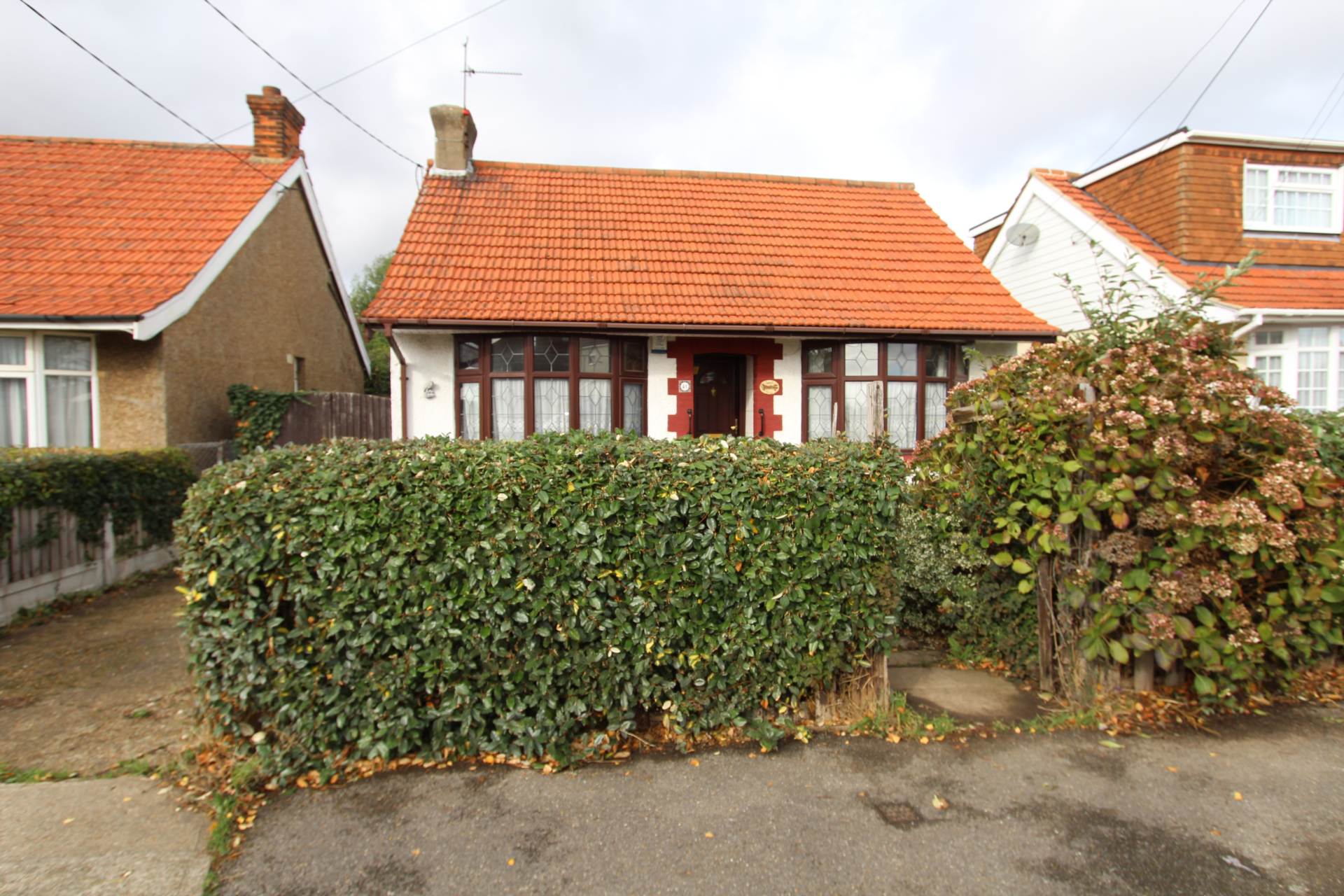 Raymonds Drive, Thundersley, Image 11