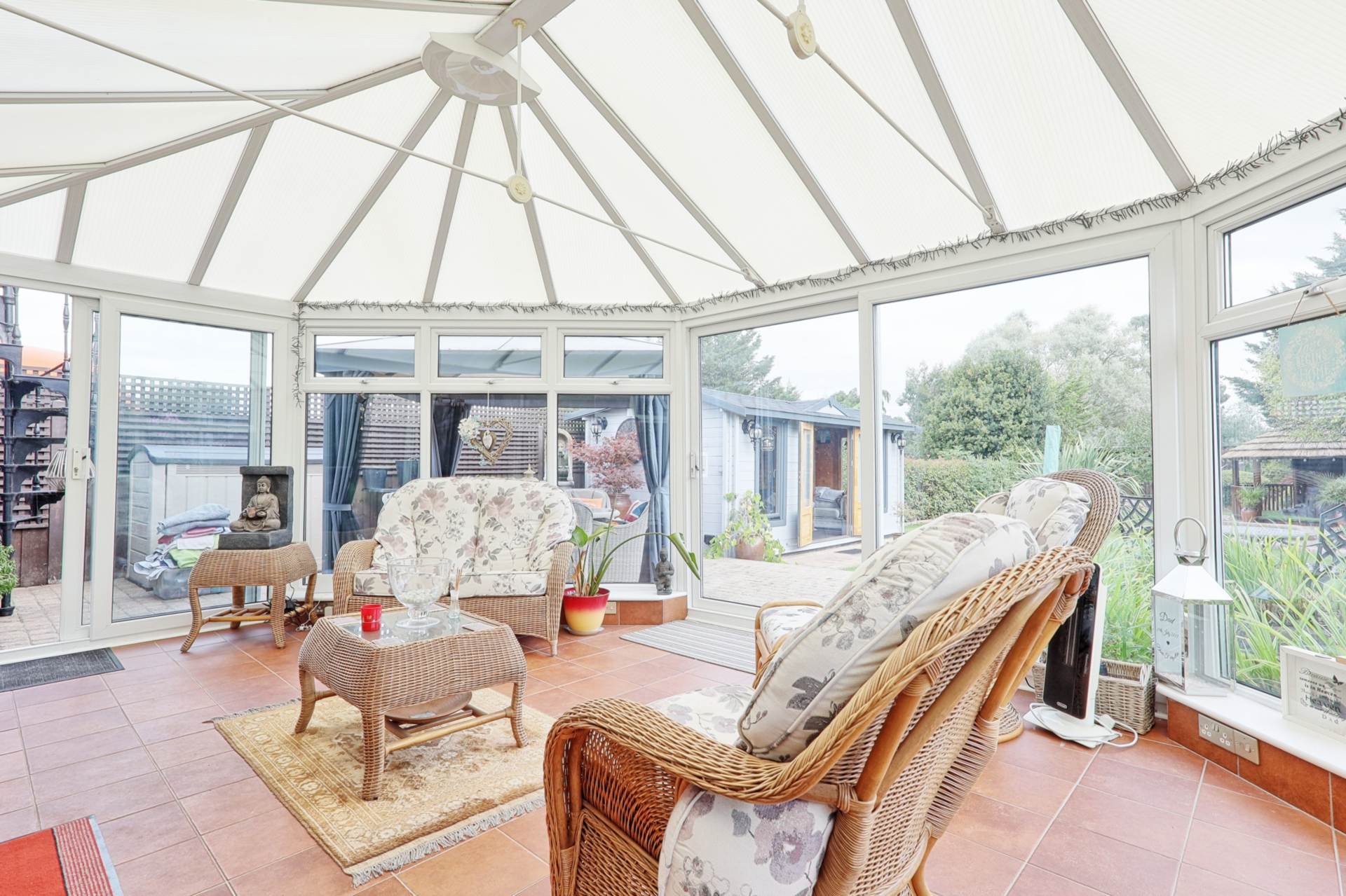 Rawreth Lane, Rayleigh, Image 15