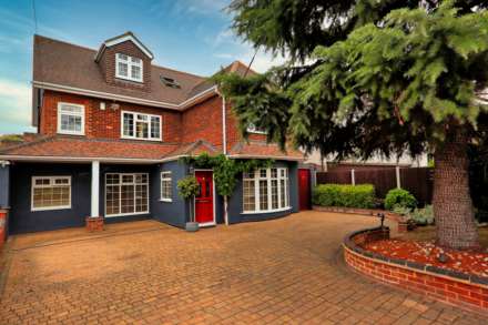 Rawreth Lane, Rayleigh, Image 1