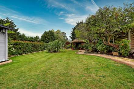 Rawreth Lane, Rayleigh, Image 4