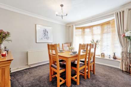 Rawreth Lane, Rayleigh, Image 8