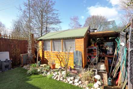 Allandale, Thundersley, Image 17