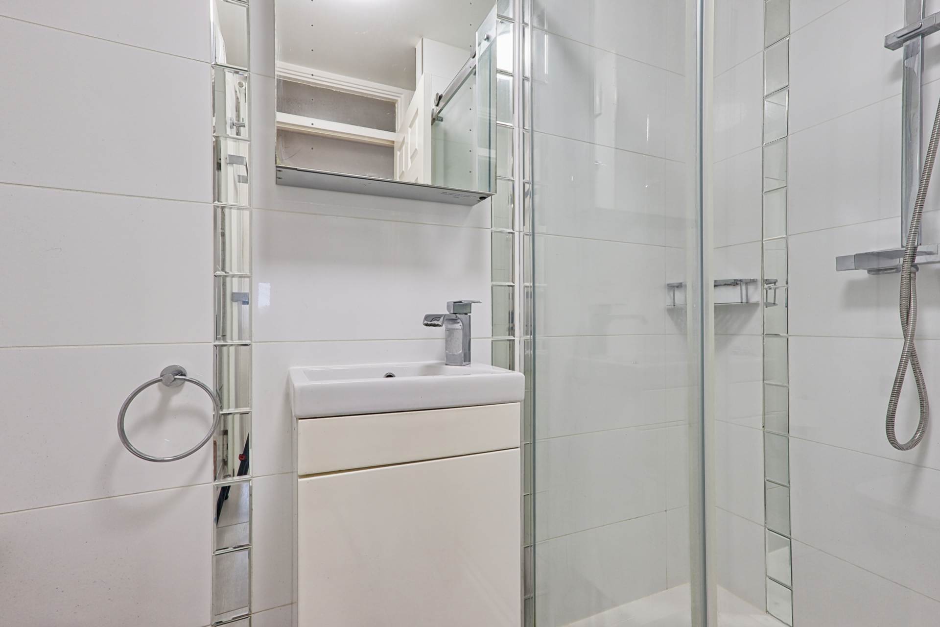 Clevedon House, Image 5