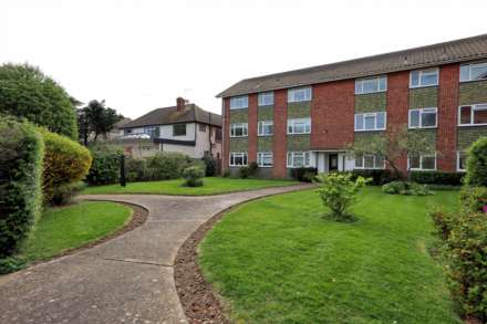 Colbert Avenue, Thorpe Bay, Image 11