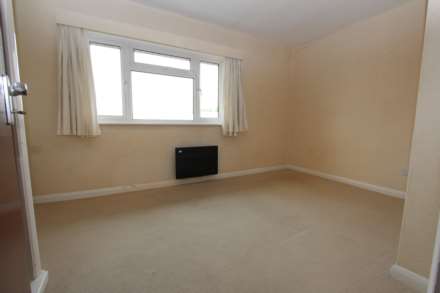 Colbert Avenue, Thorpe Bay, Image 7