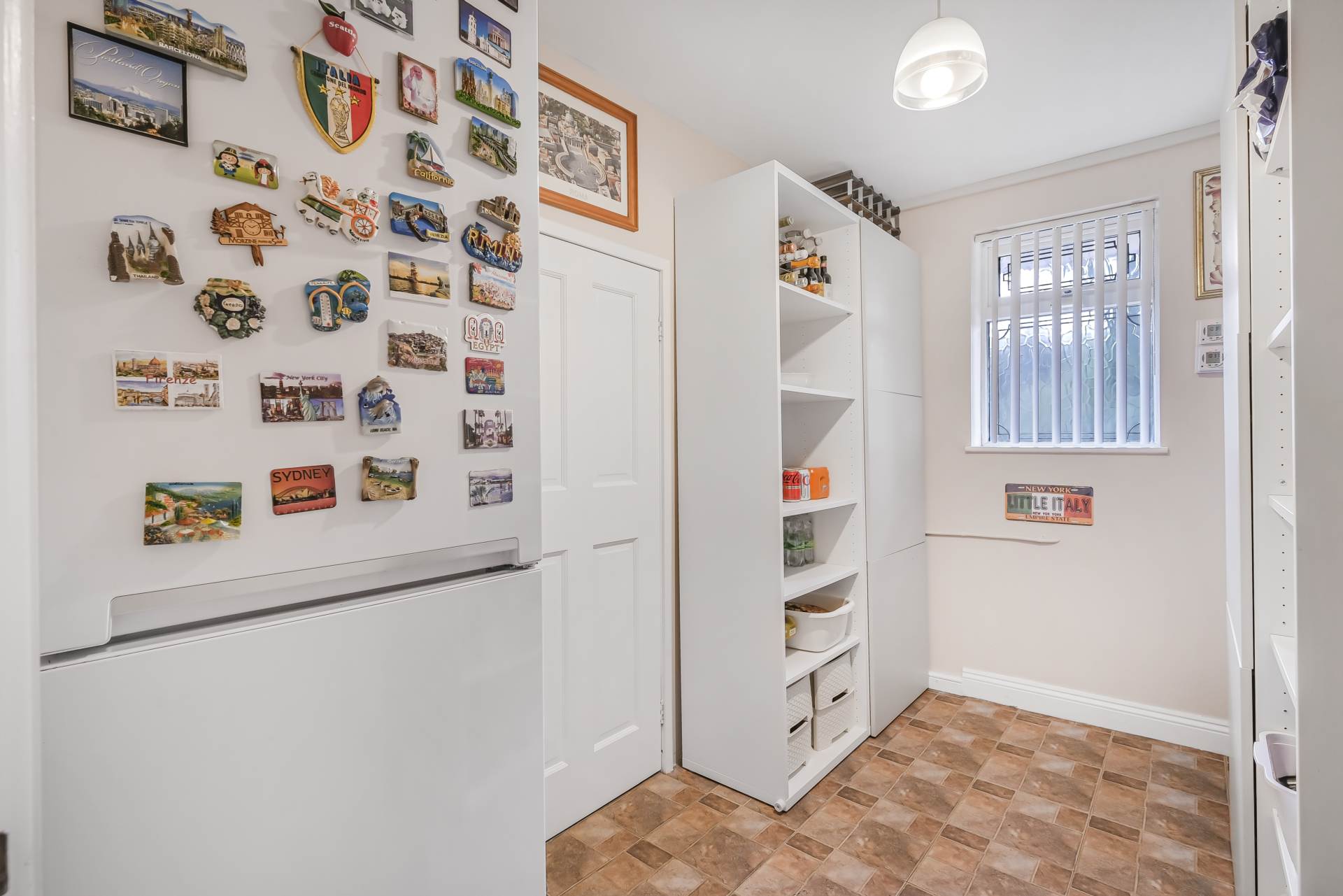 Lee Chapel Lane, Basildon, Image 30