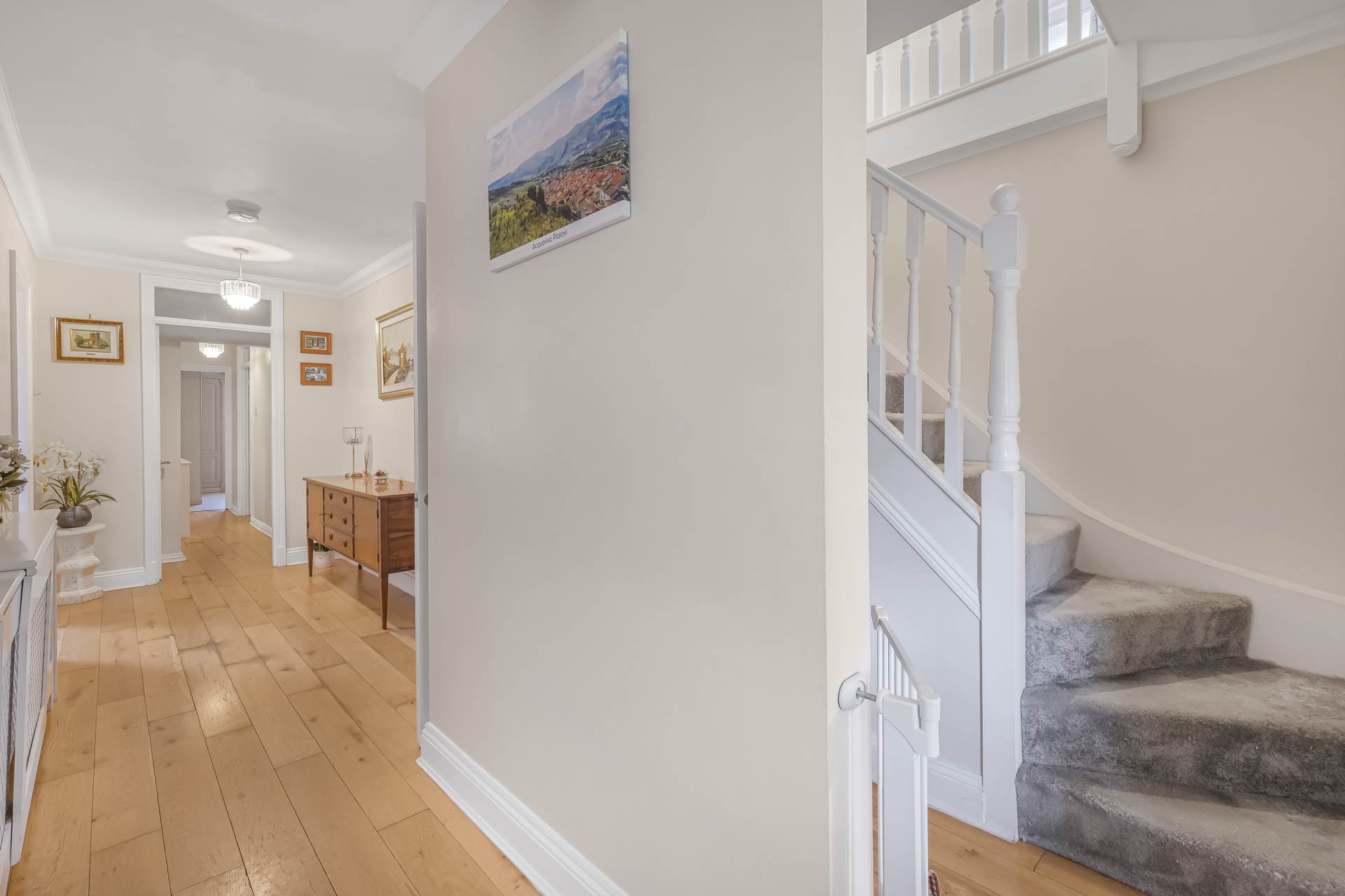 Lee Chapel Lane, Basildon, Image 31