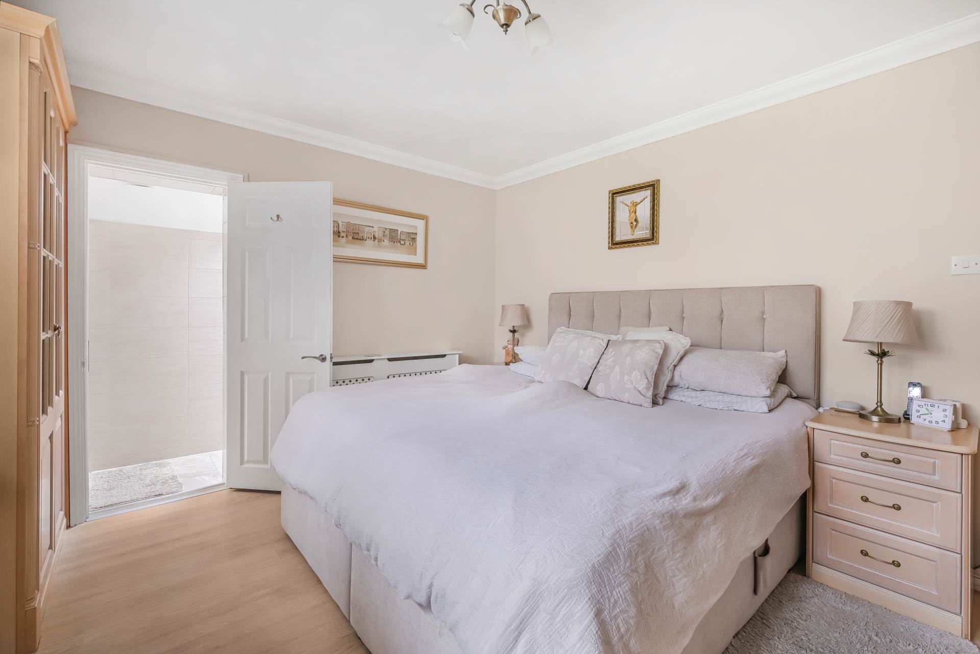 Lee Chapel Lane, Basildon, Image 38