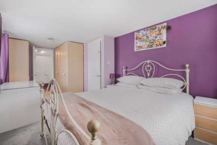 Lee Chapel Lane, Basildon, Image 16