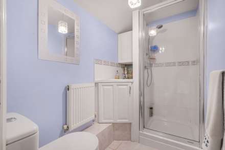 Lee Chapel Lane, Basildon, Image 29