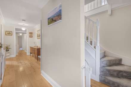 Lee Chapel Lane, Basildon, Image 31