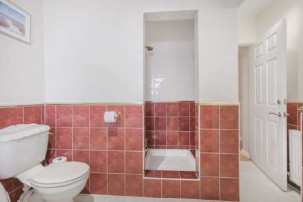 Lee Chapel Lane, Basildon, Image 34