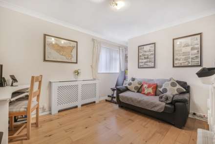 Lee Chapel Lane, Basildon, Image 35