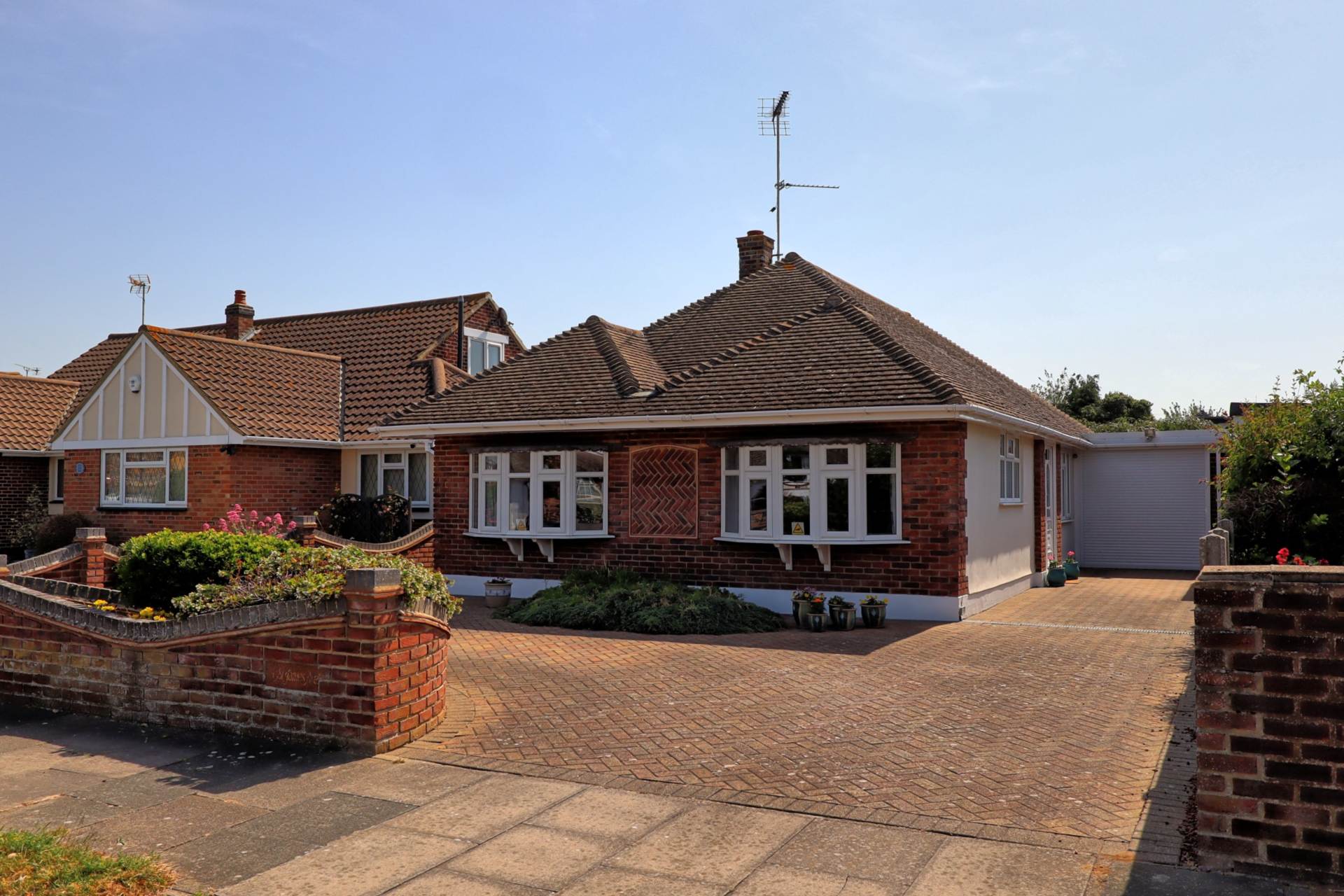 St James Avenue, Thorpe Bay, Image 1
