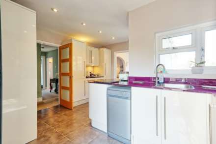 St James Avenue, Thorpe Bay, Image 3