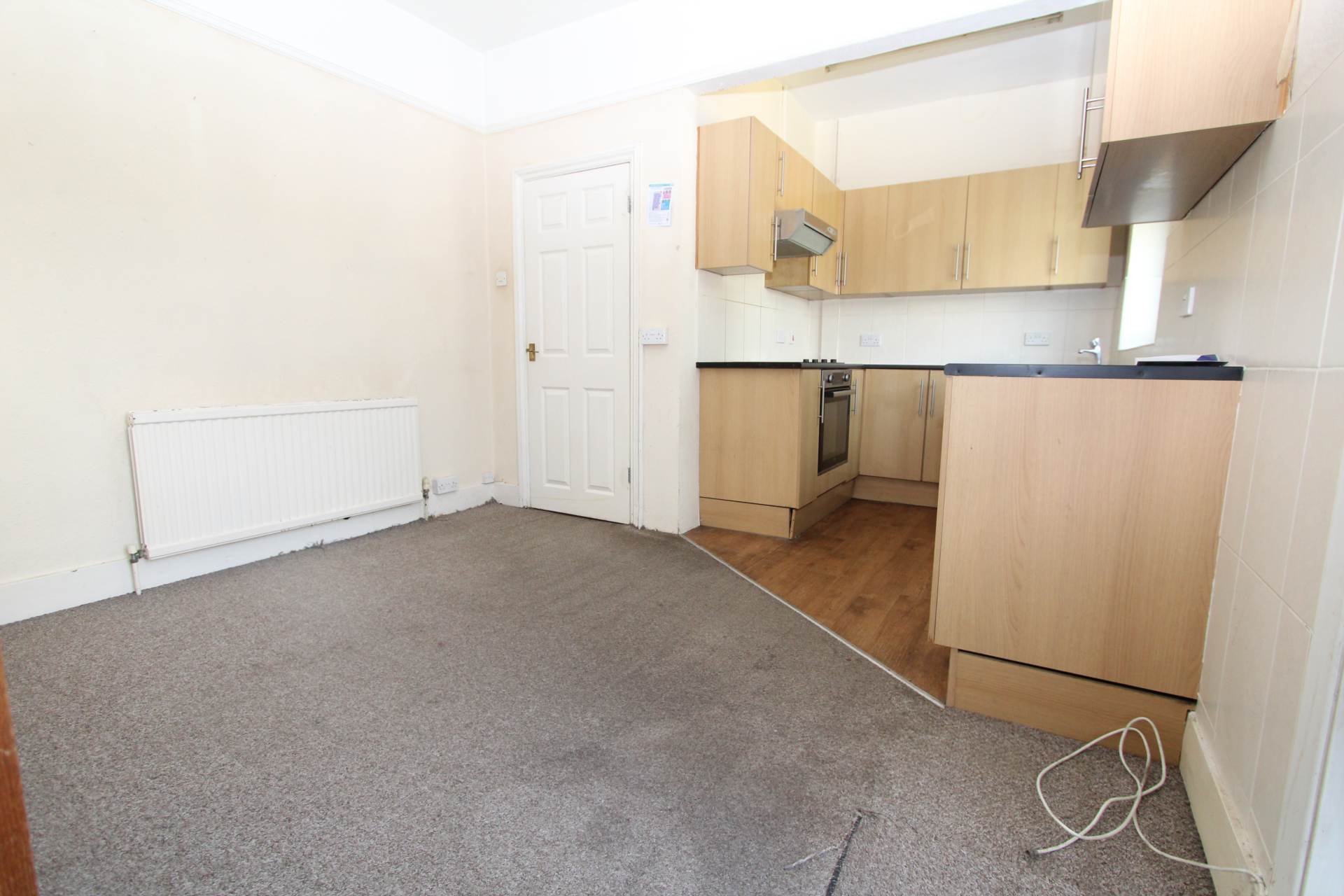Silverdale Avenue, Westcliff On Sea, Image 4