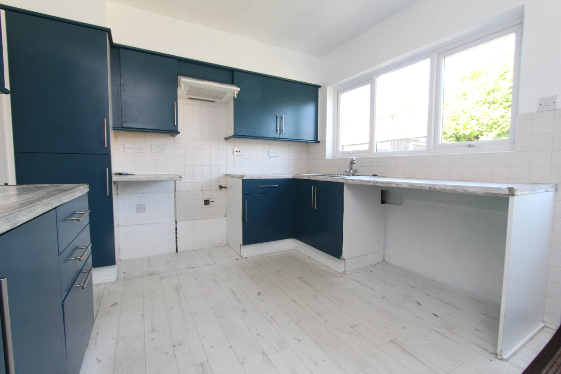 Glenmere Park Avenue, Thundersley, Image 3