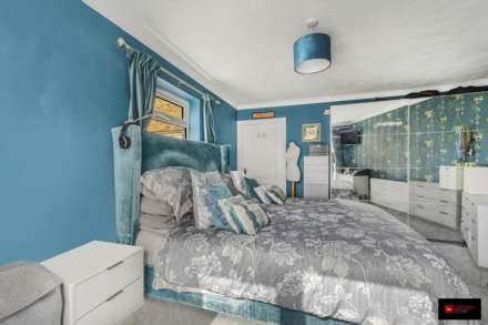 Fleming Crescent, Leigh On Sea, Image 16