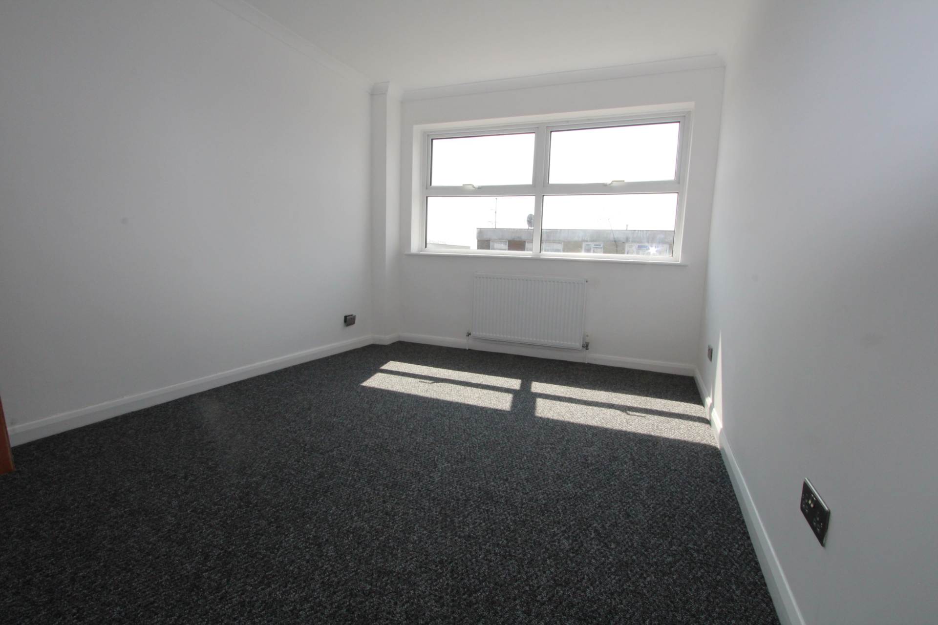 Grover Walk, Corringham, Image 7