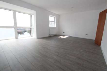 Grover Walk, Corringham, Image 5