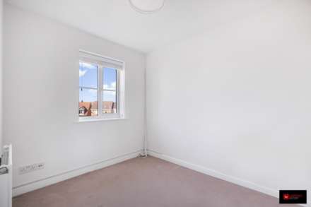 Heron Gardens, Rayleigh, Image 6