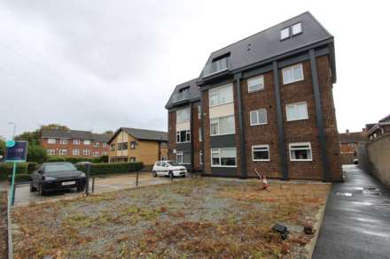 High Road, Benfleet, Image 1