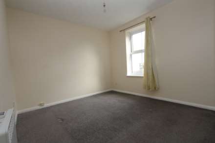 Saxon Court, London Road, Image 5