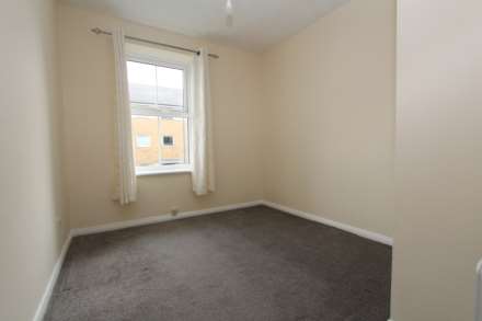 Saxon Court, London Road, Image 6