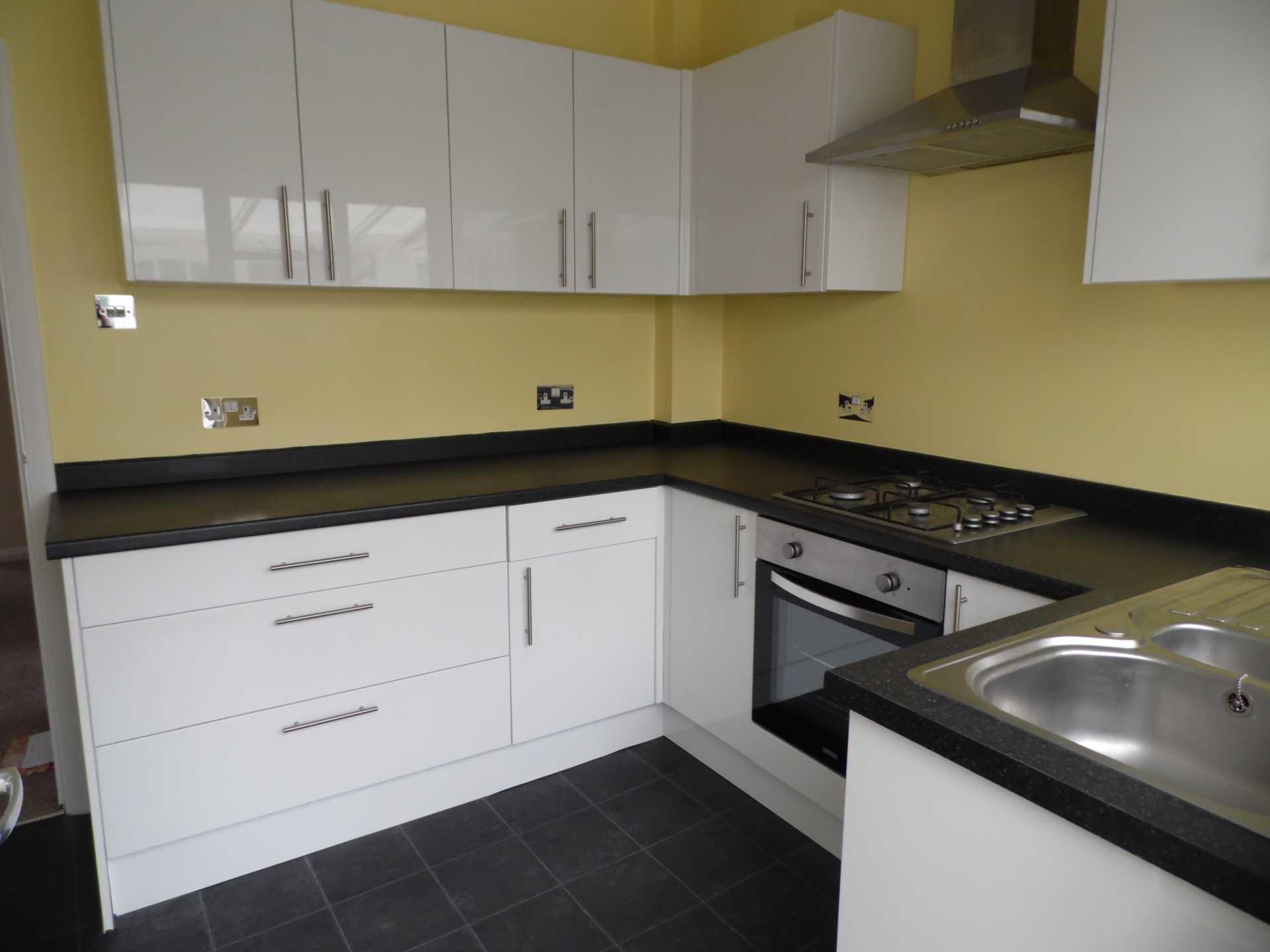 Essex Gardens, Leigh On Sea, Image 5