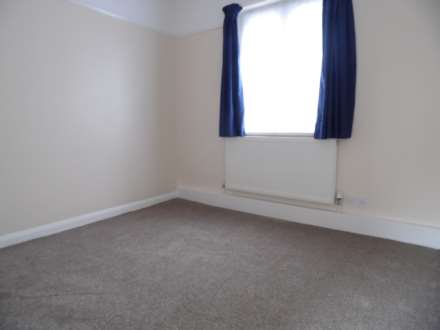 Essex Gardens, Leigh On Sea, Image 7
