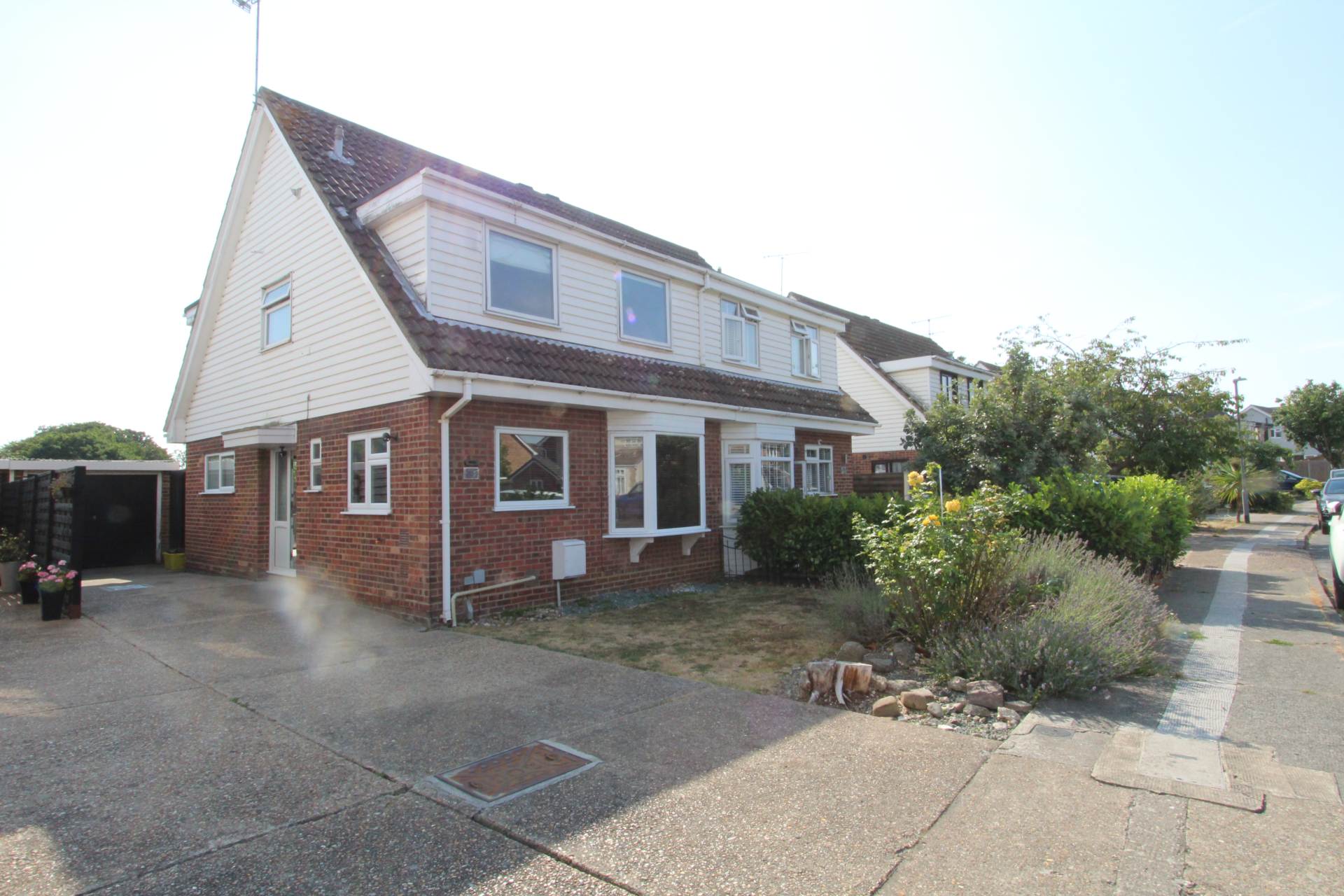 Broadlands, Thundersley, Image 1