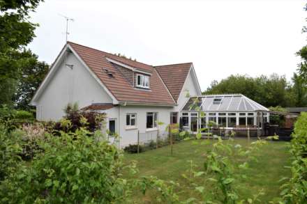 6 Bedroom Detached Bungalow, La Rue Jutize, Grouville