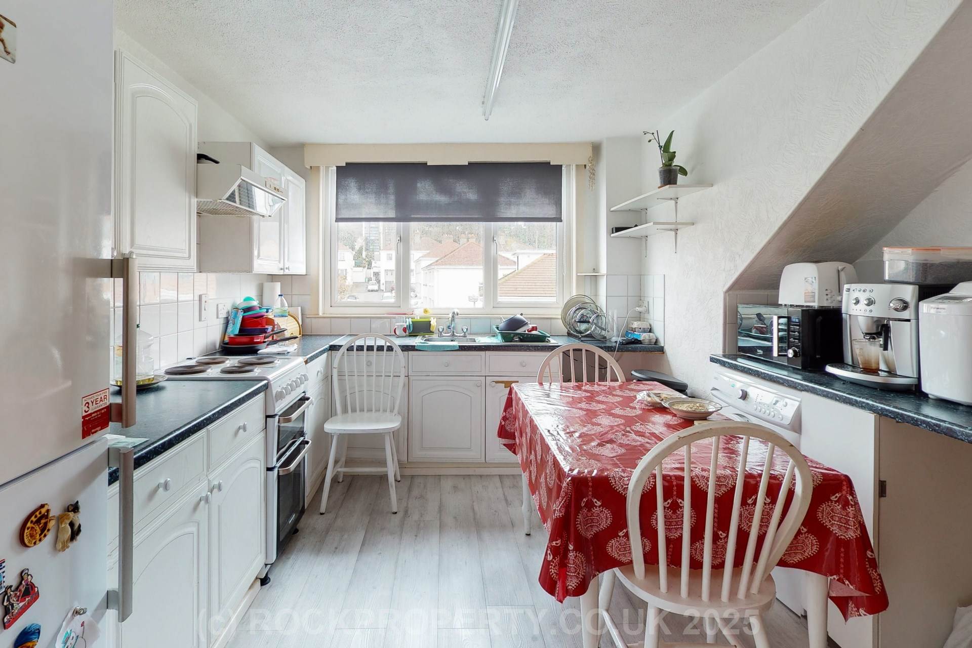 TOP FLOOR 1 BED APARTMENT, St Saviours Road, St Helier, Image 3