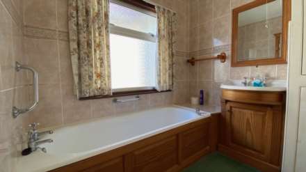 DETACHED 3/4 BED HOUSE - NO ONWARD CHAIN! Langley Park, St Saviour, Image 16